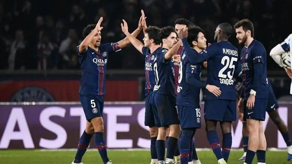 欧冠最新消息:皇马10成功复仇本菲卡,巴黎精彩让二追三,意甲两队遭遇惨败